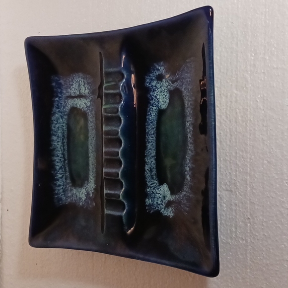 Vintage Blue Deco Ashtray - Picture 6 of 9